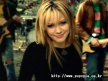 Hilary Duff 2- Wi-popspia-ve.jpg